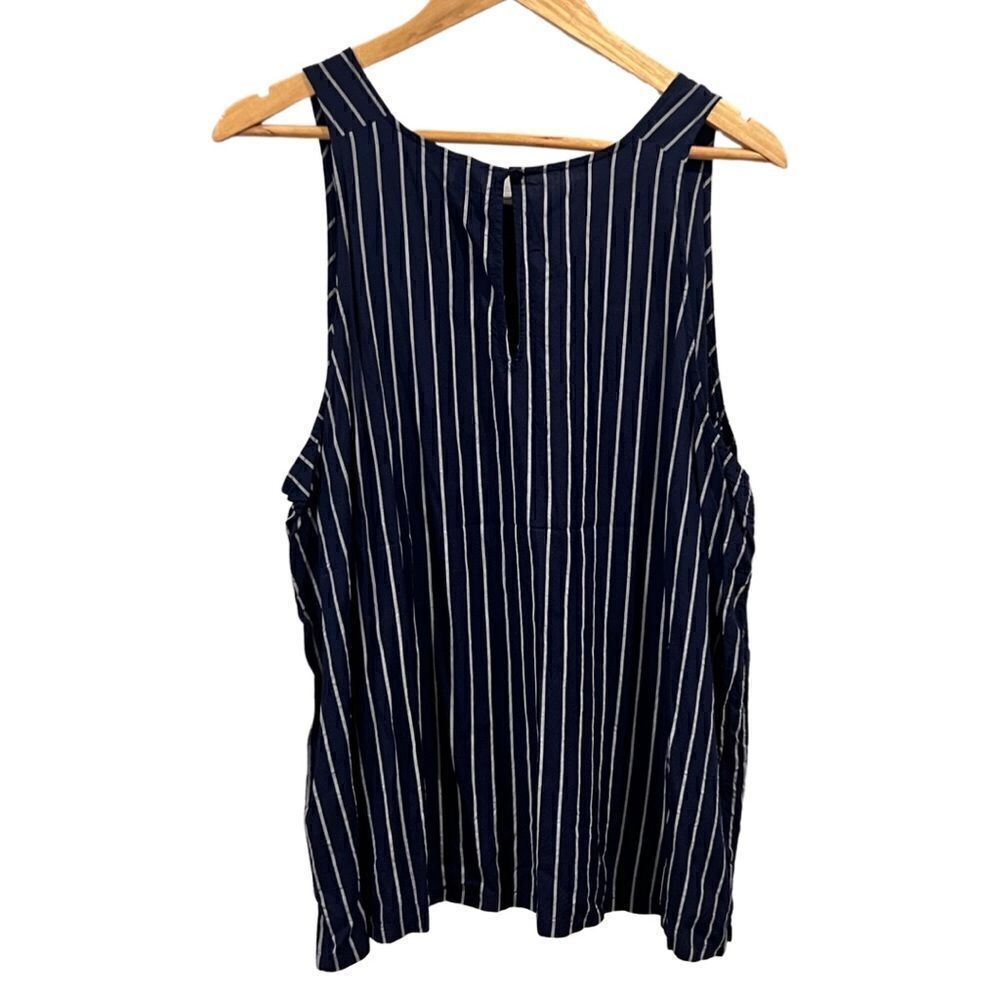 Okd Navy Vertical Stripe navy white Viscose sleeveless top Size 2x - Picture 2 of 6